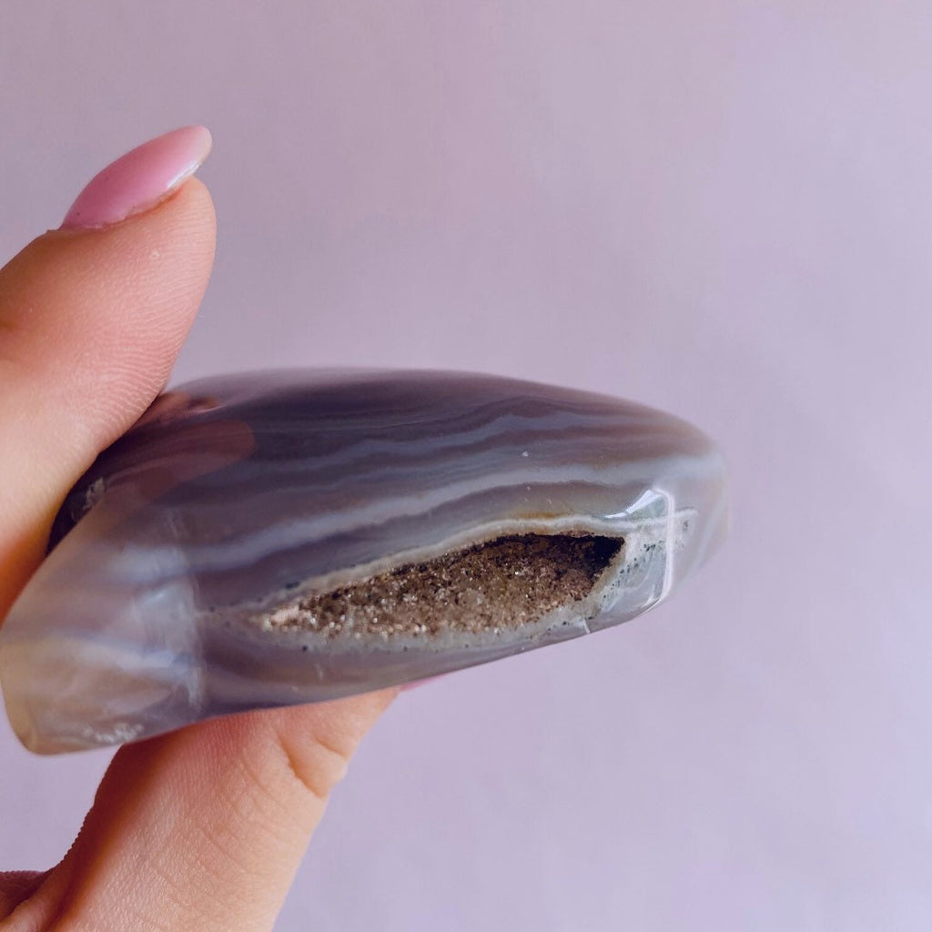 ON SALE! Agate Crystal Cabochon Unicorn ‘E’ / Transforms Negative Energy / Balances & Harmonises The Energy In Your Home / Concentration - Premium  from My Store - Just £29.99! Shop now at Lumi Gemstones
