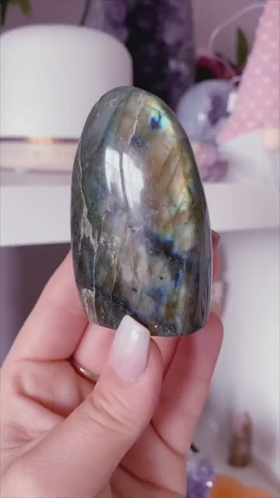 5) Labradorite Gold Flash Crystal Freeform / Helps Transformation & Change, Inspires You To Achieve Your Dreams / Uplifts Mood