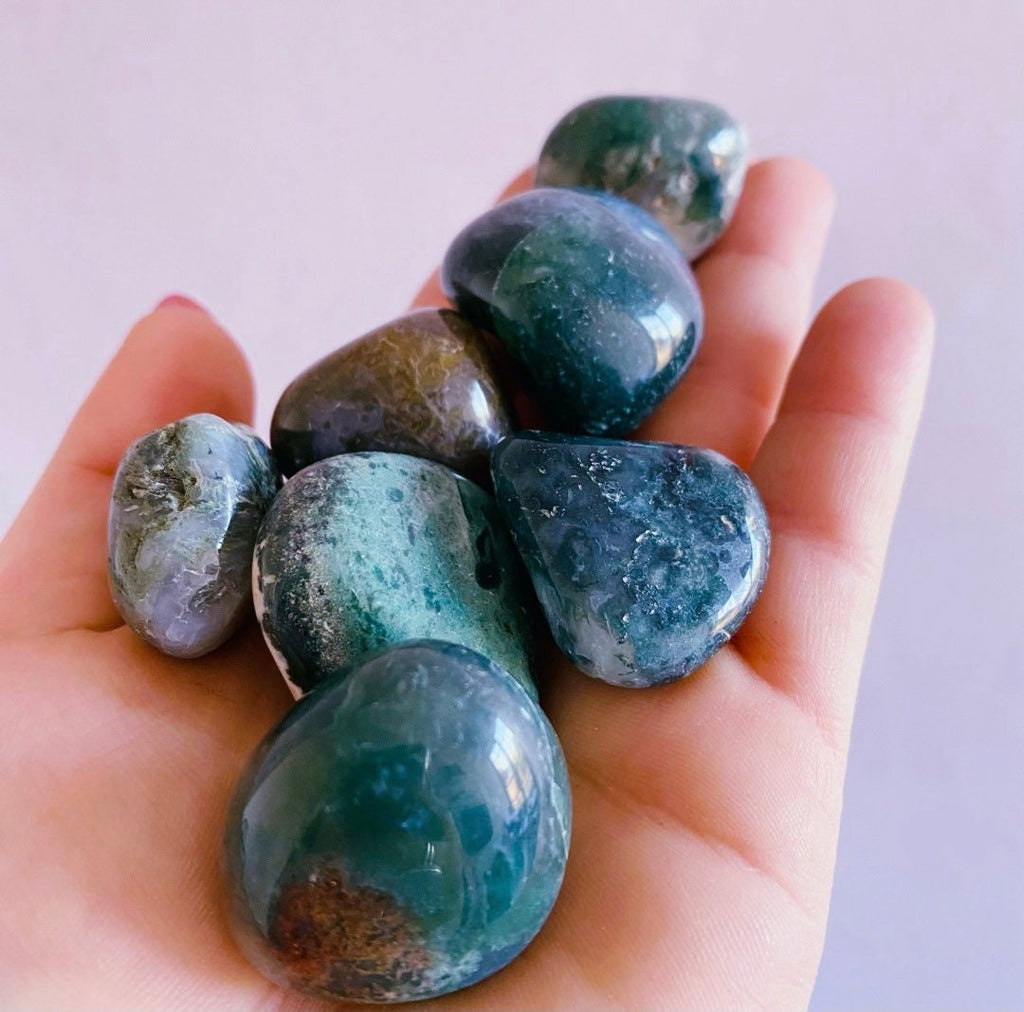 Green Moss Agate Large Crystal Tumblestones / For New Beginnings / Refreshes The Soul / Improves Self Esteem / Reduces Depression - Premium  from My Store - Just £5.50! Shop now at Lumi Gemstones