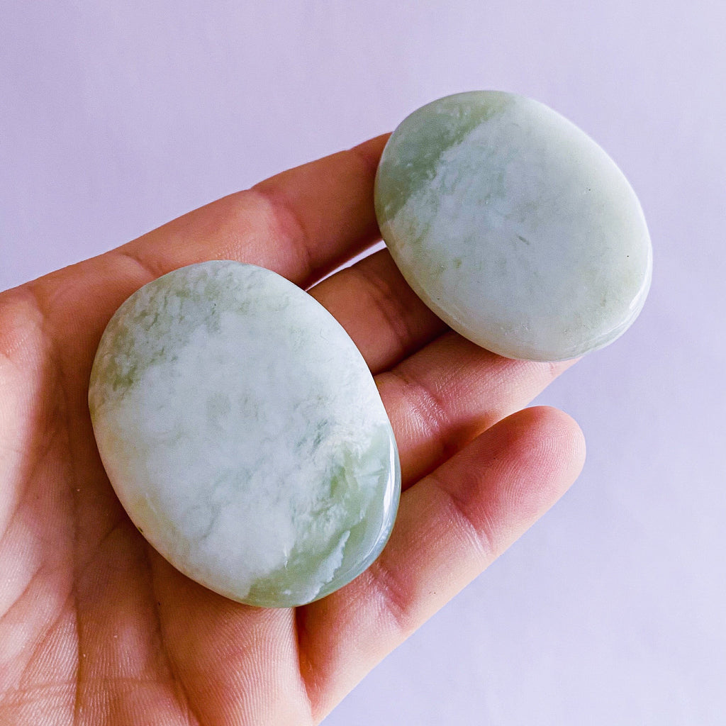 Small Jade Polished Flat Stone Crystals / Brings Good Luck & Wealth / Prevents Illnesses / Brings Calm To Chaos / Increases Love, Trust