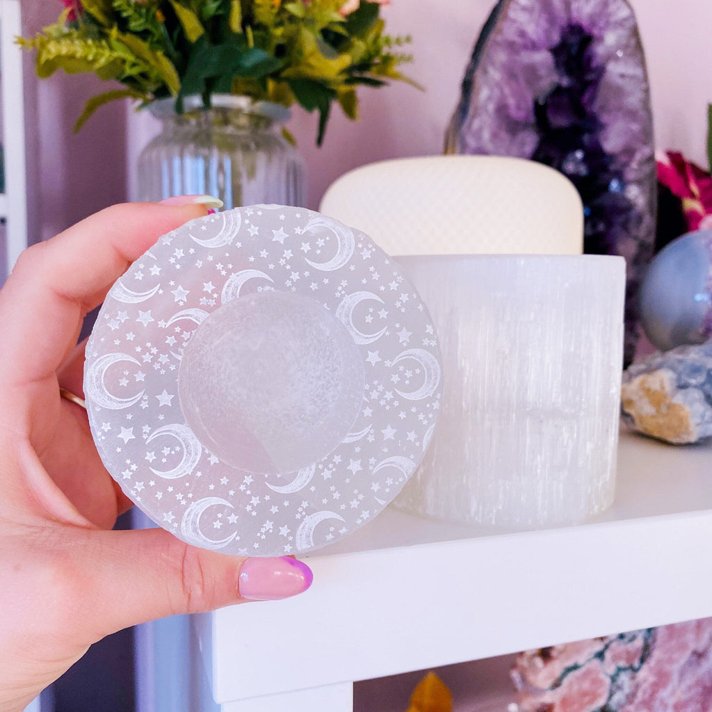 Selenite Etched Moons & Stars T-Light Candle Holder / Cleanse Crystals / Helps You To Deal With Abuse / Good For Acne, Psoriasis, Eczema - Premium  from My Store - Just £30! Shop now at Lumi Gemstones