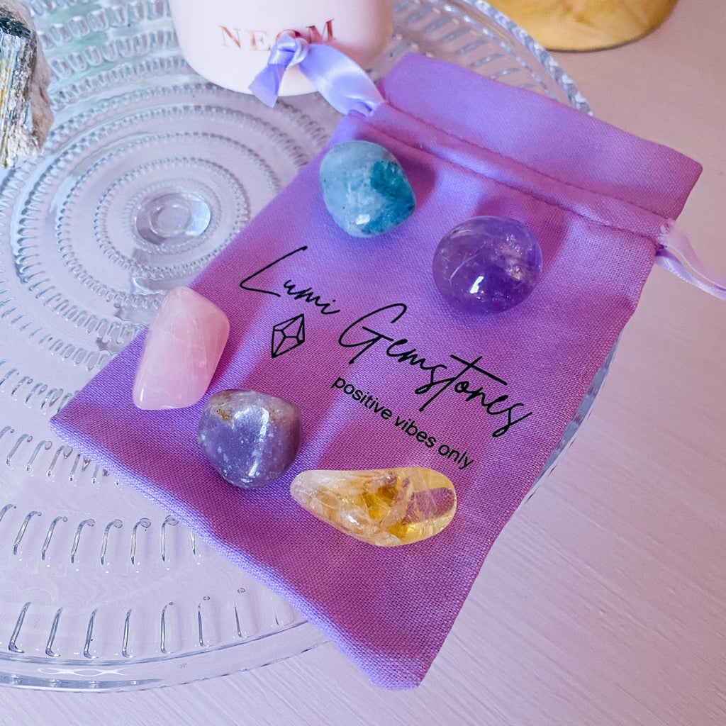 Helping Anxiety Crystal Gift Kit / Absorbs Anxiety, Reduces Stress, Tension / Turns Negative Energy Into Positive / Crystal Healing Kit - Premium  from My Store - Just £16! Shop now at Lumi Gemstones