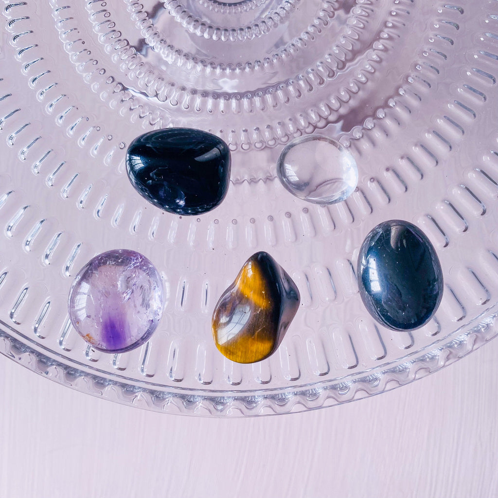 Protection & Grounding Crystal Gift Sets / Cleanse Your Space / Neutralise Negative Energy / Gift Set / Ideal For A New Home / Crystal Gifts - Premium  from My Store - Just £16! Shop now at Lumi Gemstones