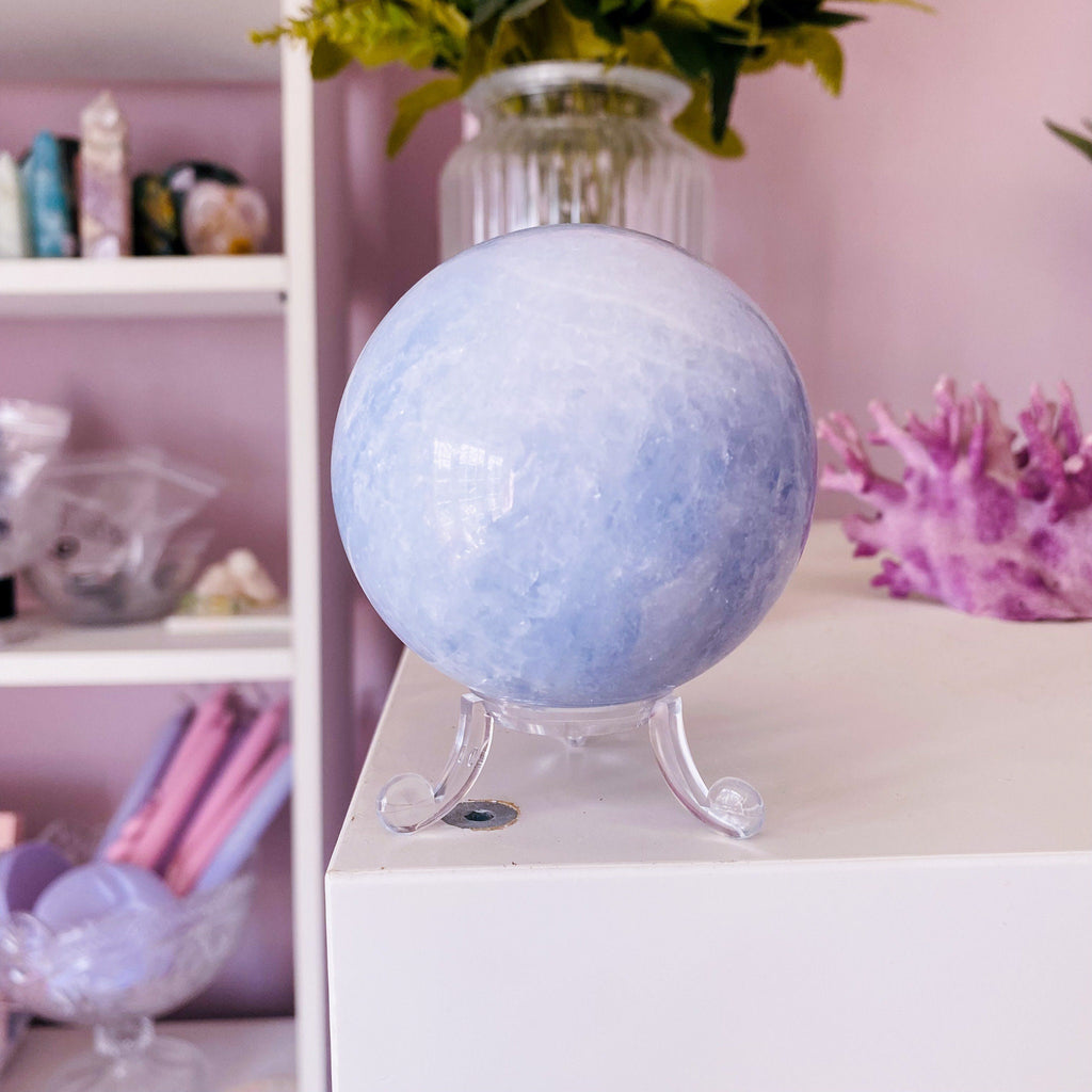 Blue Calcite Large Crystal 65mm Sphere / Soothes Nerves, Lessens Anxiety / Cleanses Negative Energy From Body & Home / Helps Clear Speech - Premium  from My Store - Just £119! Shop now at Lumi Gemstones